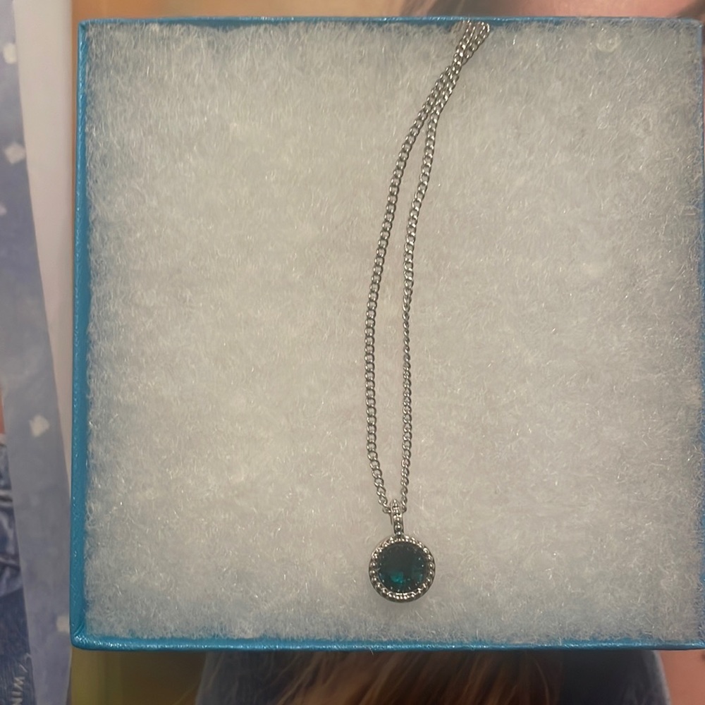 Little wonder necklace